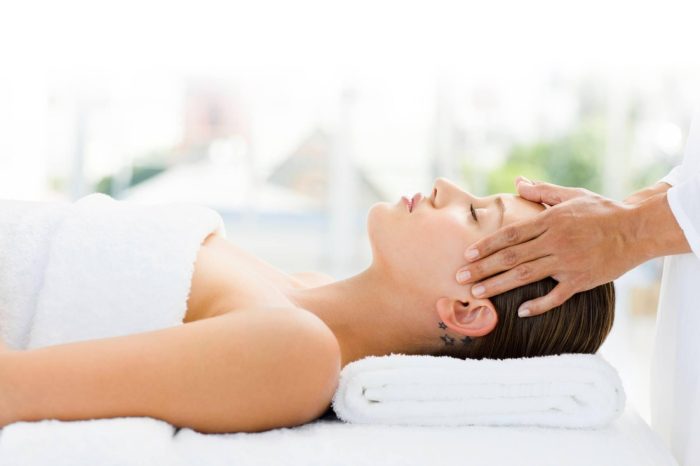 Massaggio olistico benessere massaggi relaxation ayurveda olistici massaggiatrice olistica operatore naturale niramaya tecniche cremona posot sitges massagen ccnl retribuzione salvato